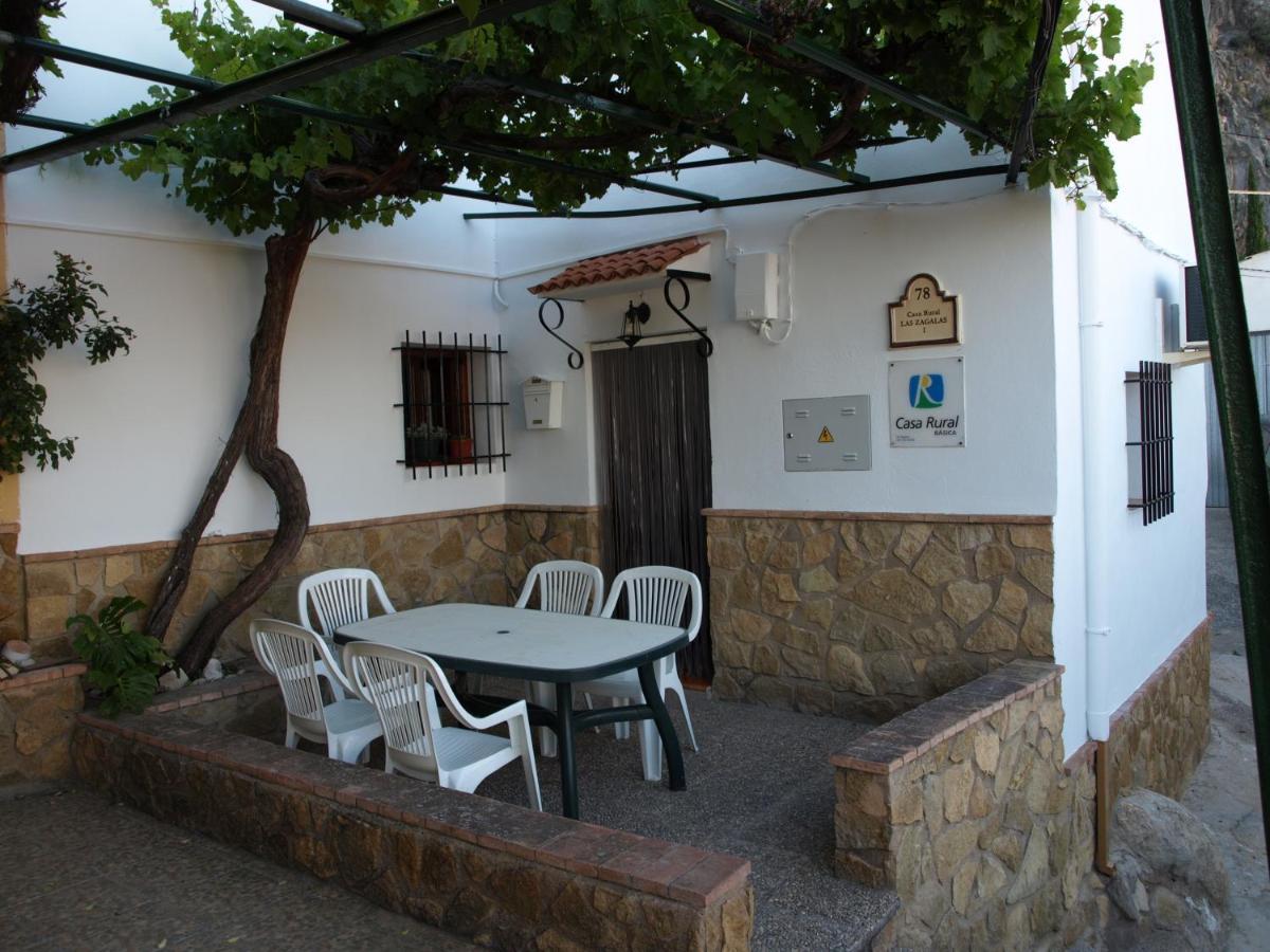 Gasthaus Alojamiento Rural Las Zagalas Tiscar Exterior foto